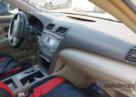 2007 Toyota Camry Hybrid z USA, uszkodzony, nr VIN JTNBB46K573015553